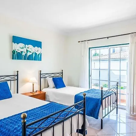 Sao Rafael Sleeps 8 Pool Air Con Wifi Patroves
